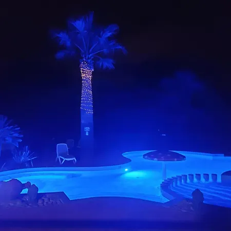 Familial Entre Les Pins 샬레 *